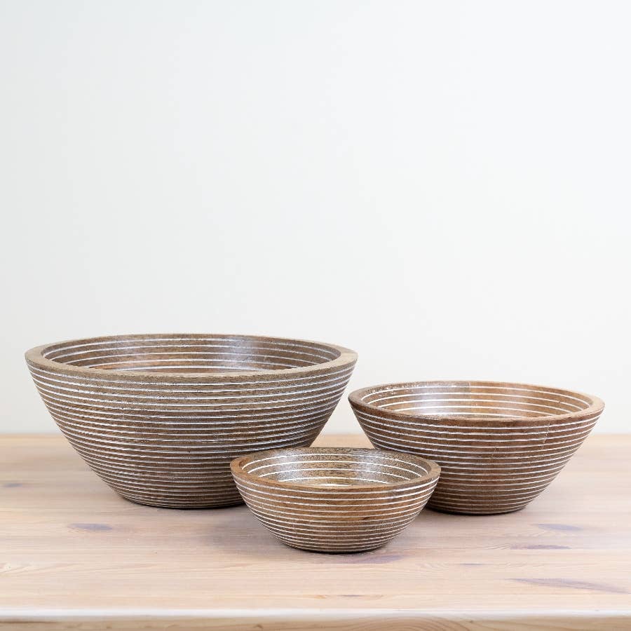 Lined White Washed Serving Bowl, 23cm